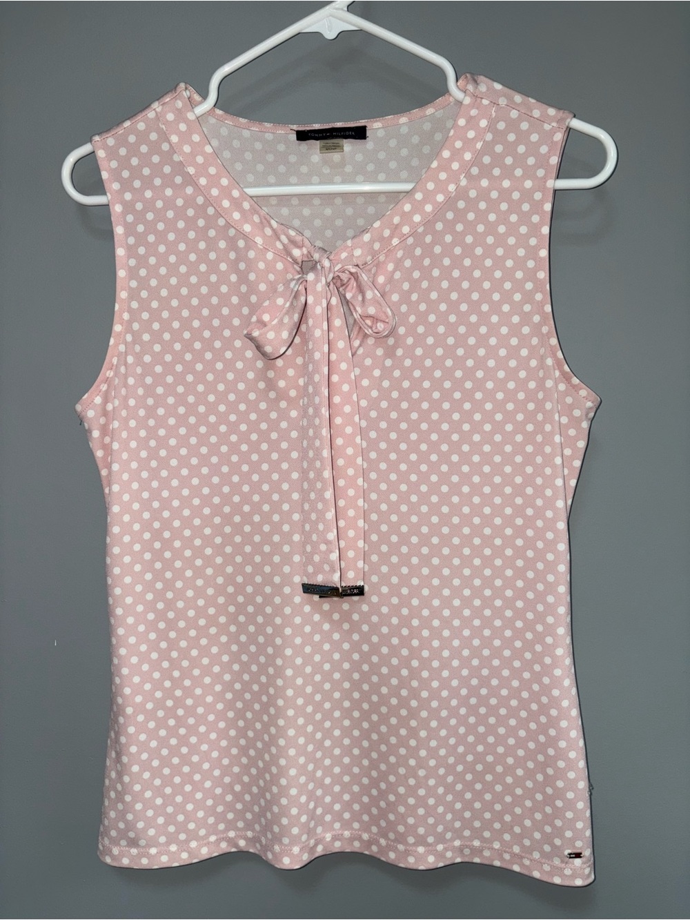 Tommy Hilfiger Feminine Pale Pink Polka Dot Tie-Neck Sleeveless Blouse Size S
